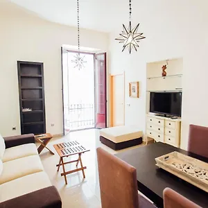 Bright And Central- 2bd 1bth- Malhara , Seville Spain