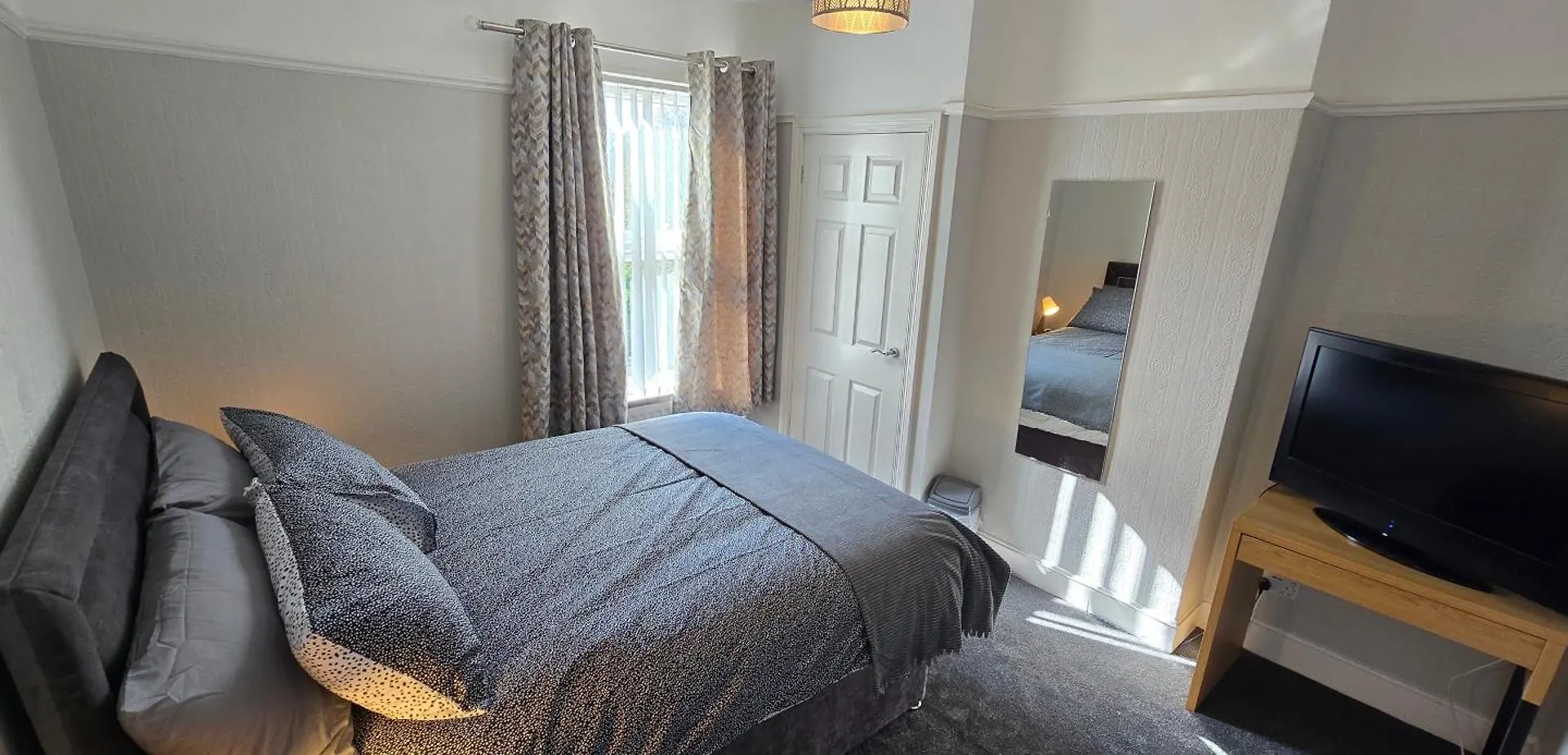 Alexandra Park House 0*, Belfast United Kingdom